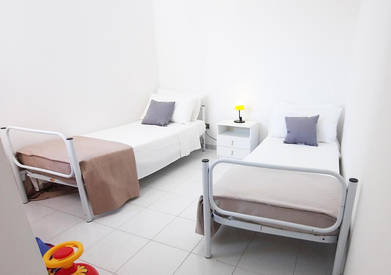 Casa Smeraldo Mare A Sud Di Porto Cesareo Torre Inserraglio エクステリア 写真