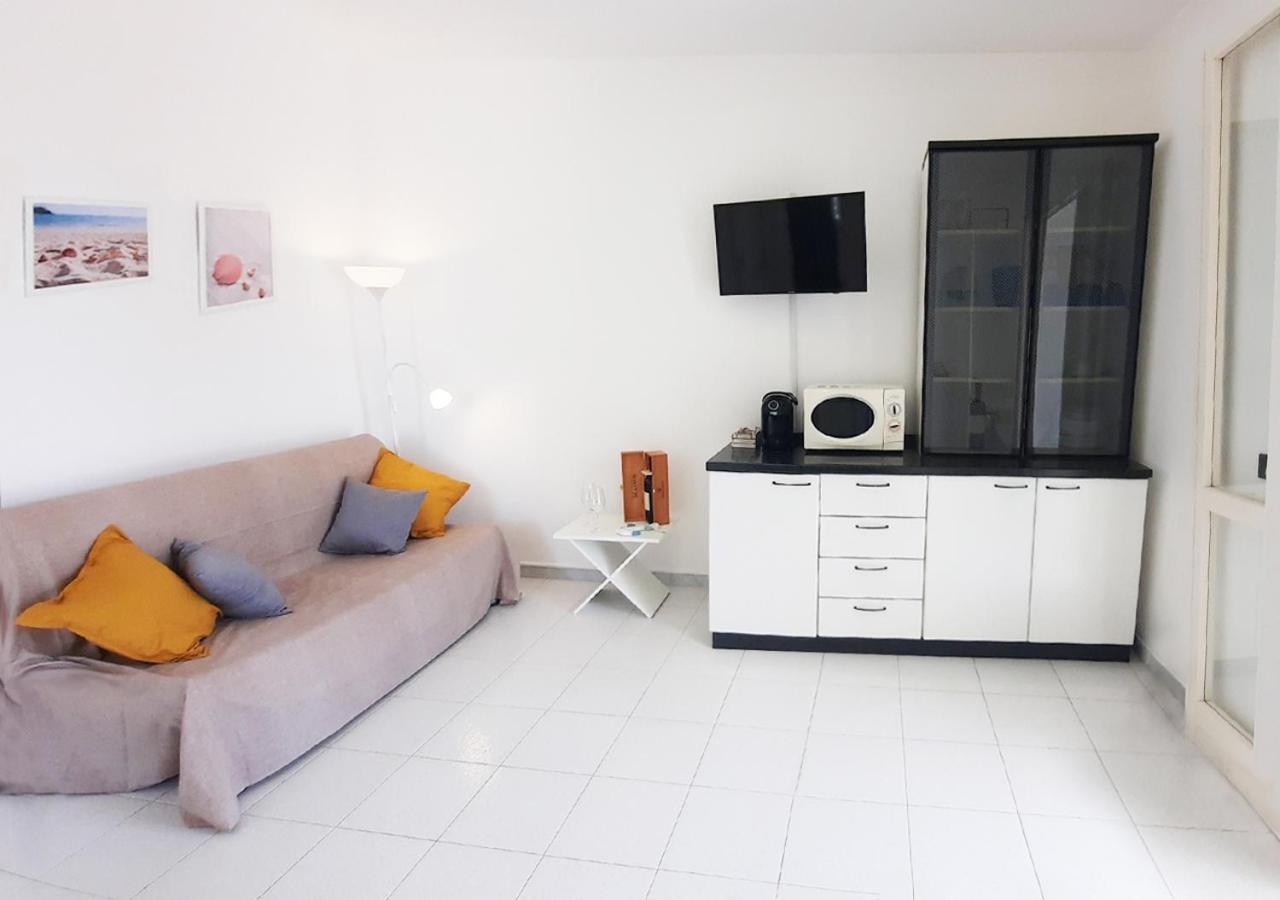 Casa Smeraldo Mare A Sud Di Porto Cesareo Torre Inserraglio エクステリア 写真